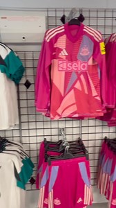 85K views · 805 reactions | Newcastle United 24/25 third kit launch… | The Magpie Channel | Facebook