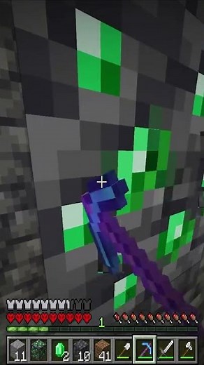 THE BIGGEST EMERALD VEIN IN MINECRAFT