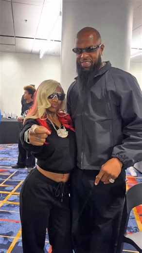 Big Slim | ComplexCon Vegas 🤘🏿🤘🏿🤘🏿 | Instagram