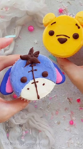 306K views · 851 reactions | Winnie the Pooh and Eeyore cupcakes 凉  @the.baking.experiment | Disney Family | Facebook