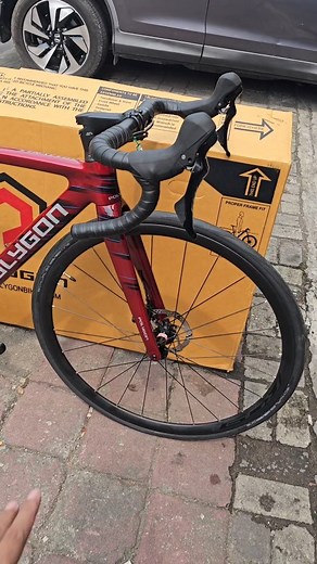 Merah Terus membara❤️‍🔥🤩 • Roadbike Carbon POLYGON STRATTOS S7 DISC 2024 Hanya 19jt ☞ kirim2 Seluruh Indonesia Order Online / Cicilan Kartu kredit/Home Kredit dll di Ecommerce : • ID Marketplace sbb: ☆ Tokopedia 👉 Jktsepeda ☆ Shopee 👉 Jktsepeda • WA : 089637527598 ( Link Bio ) Alamat Toko Sepeda Maju Jaya Jl. Tamansari raya no 5c Tamansari, Asem Reges Jak-Bar (Patokan perempatan pecenongan) Jam Buka Buka Senin- Sabtu Jam 9-4:30sore *spesifikasi sesuai dapatnya dr pabrikan, harga dimarketplac