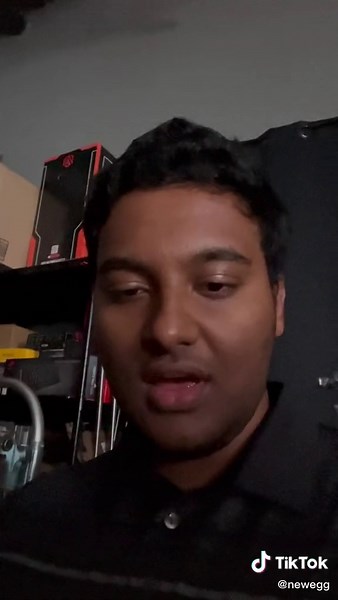 Building a #gaming PC at #newegg and posting this video during my #internship #pcbuilding #pcbuild #eniac