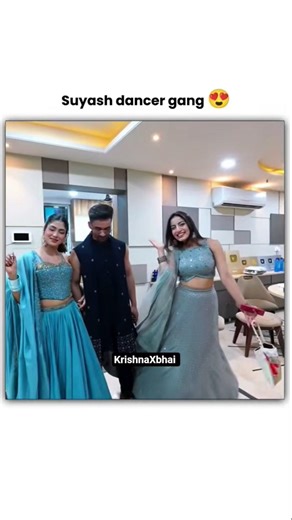 Suyash dancer gang 😍 #suyashvlogs #yashi_tank #miku #dance #shorts #shortsfeed #love #relatable