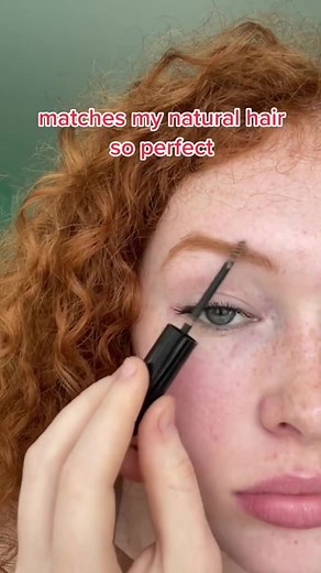 Enhancing Redhead Beauty: Brow Transformation Tutorial