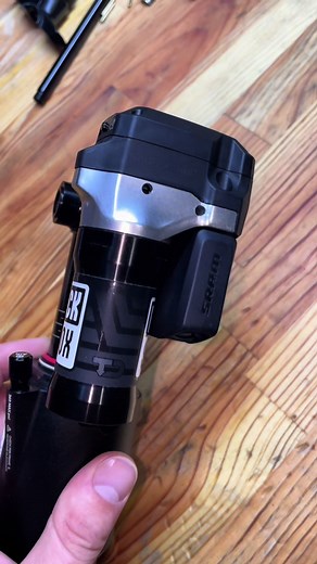 Bicycle Repair in Kharkiv | Rockshox Vivid Ultimate Flight Attendant 2024