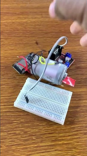 DC Motor Speed control with ESP32 using Capacitive