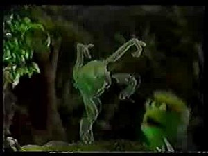 Classic Sesame Street - Disco Frog