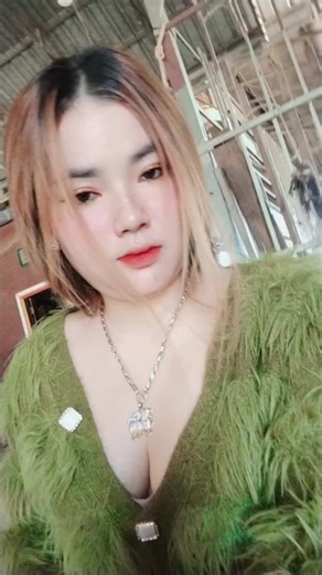 វីដេអូ​របស់ user71435502378 (@socheatshellldy) ជាមួយ សំឡេងដើម - កូនពៅ