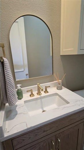 Designer Half-Bath Renovation: Whiffletree North, Plano, Texas #bathroomrenovation #bathroom #home