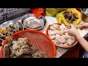 Chinatown Wet Market in Singapore. China Street Food