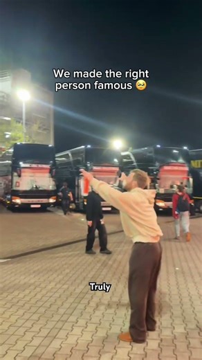 He Deserves It All #alexwarren #ordinary #singer #musician #concert #feverdream #kouvr #wife #fans