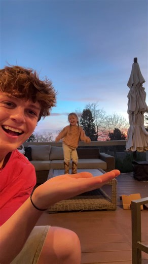 babysitting tiktoks 🙈 #babysitting #babysit #squirrel #theresquirrelsinmypants #dance