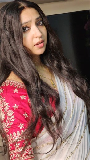 तुझसे मन नहीं है भरता❤️‍🩹✨️Buzz Aastha Gill #trandreels #trandshort#viralsong #viralreels #hindisong