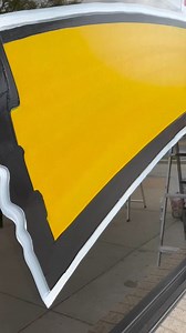 What thousands of hours of skills look like! 🤯 @dillondesignswindows #windowpainter #windowpainting #dillondesignswindows #handpainted #windowart #windowsplash #hands #handstyle #signpaint #signpainter #window #handpaint #bombingscience #letters #style | Bombing Science