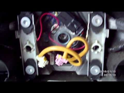 How To Replace A Clock Spring in 99-07 Chevy/GMC Truck