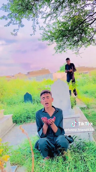 Funny Friend Moments to Brighten Your Day