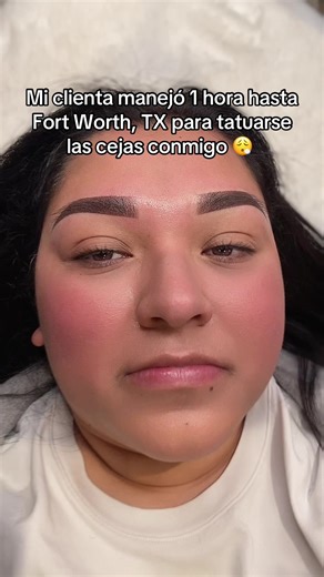 Las cejas se aclaran 30-40% cuando están completamente curadas ✨ Duran 2-3 años 🧚🏼‍♀️ #microblading #micropigmentacion #cejas #dallasmicroblading #fyf