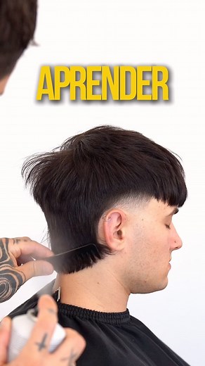 199K views · 9.9K reactions | 18/30 Como crear tus mullets diferentes! #barberia #corte #degradado. En la academia online de barbería Secret Shapes tenemos más de 60 horas de formación. Ya son más de 400 personas que confían en nuestra metodología. A que esperas para unirte? #barberia #corte #mullet | Gori Barber | Facebook