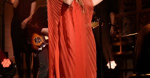 Maggie Rogers Gave The "SNL" Performance That Jackson Maine Wished Ally Did