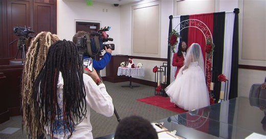 Davidson County courthouse filled up with brides and grooms on Valentine's Day