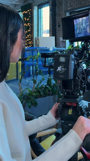 For reliable runtime and power, you can always trust Core 🔋⚡️ Clear, constant communication with you and your battery 🙌 #coreswx #sonyfx6 #vmountbattery #creatorgear #camerasetup