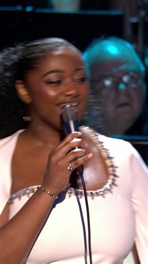 The six-time Grammy Award winner makes her Royal Albert Hall debut with twists on classic jazz songs and genres ranging from bossa nova to the Great American Songbook. | Great Performances l PBS