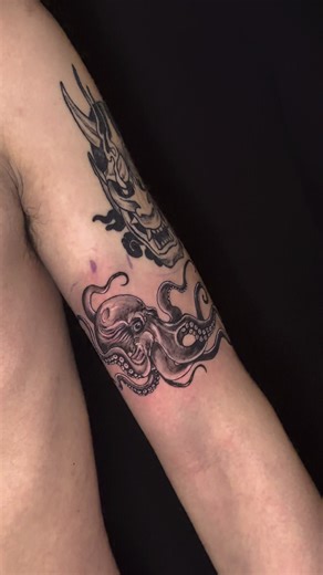 Gurita Tattoo Art by Kenshu Seijapan