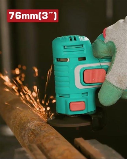 Tight spots? Mini size. Max performance. TOTAL 20V Cordless Mini Cutter Tool TAGLI76012