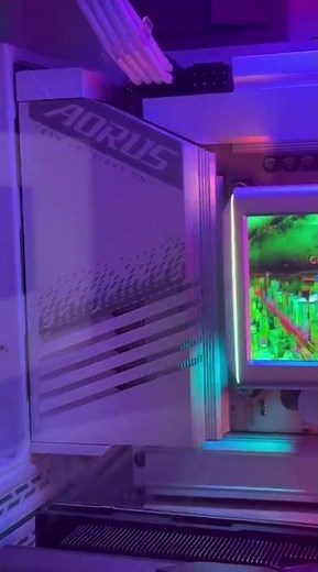 LIAN LI Galahad 2 LCD FAILURE