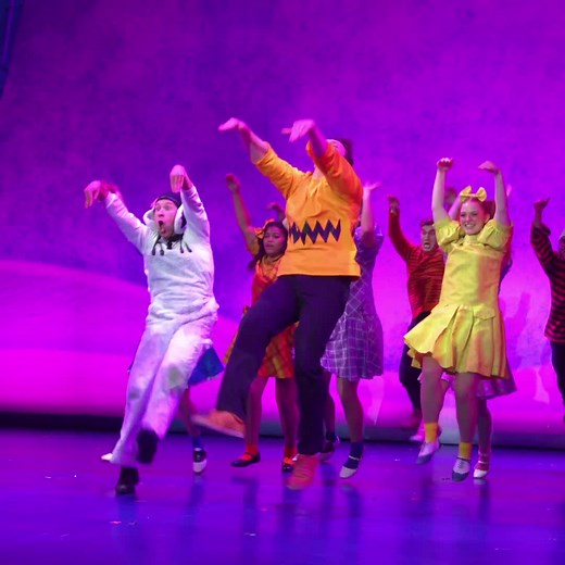 Have you been practicing your Charlie Brown Christmas dance moves?! 🎶🕺