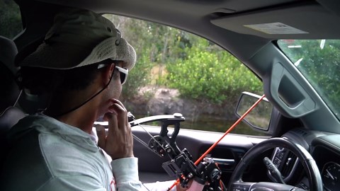 HOW to SURVIVE an APOCALYPSE Using ONLY a BOW!