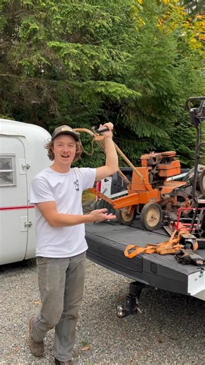 Trash or treasure? These free mowers were too good of a deal to pass up. What one should we fix up first? #willitrun #ariens #mower | The Barn Brothers