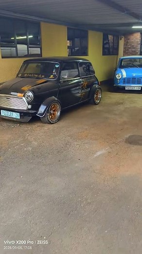 8.2K views · 395 reactions | Minibusa & Mini PickUp 襤 Owner: @puzzler (Tiktok) . #mini #minicooper #fblifestyle #classicmini #classiccars #cars #pickup #hayabusa #cargramm | Mini Cooper Club | Facebook
