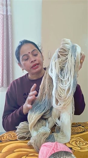 Here's the difference between these two yarns? 🙄 Let's figure it out.