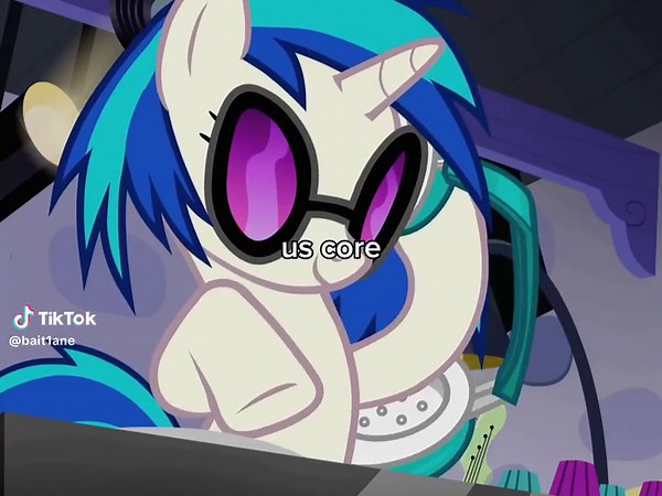 My Little Pony Fan Animation Featuring DJ Pon-3, Octavia, and Vinyl