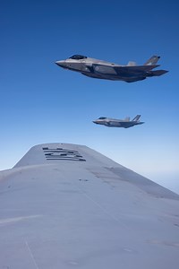 Airmen with the 109th Airlift Wing participate in Flight-Line Orientation Training