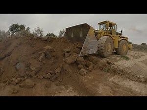 CAT 988 Goes On The Lowboy
