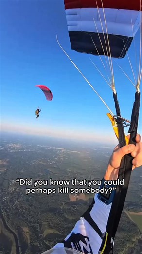 Who’s ready for hoodrat stuff with their friends? 👀 #skydiving #fluidwings | Skydive New England