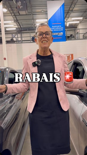 🍂 Fin de saison chez Auto Durocher ! Profitez de rabais exclusifs sur la Ford Mustang 2018 🐎 et la Toyota Prius 2022🔋. Vite, les offres ne dureront pas ! | Entrepôt Auto Durocher