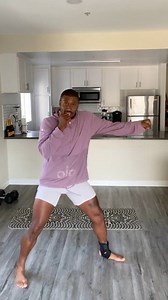 Get sweaty with this 30-minute kickboxing session from @jarretjanako. You don't need any equipment for this cardio-intensive workout! Jarret's outfit: @aloyoga | PS Fit