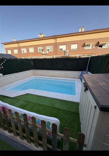 Piscina Bahía 3 completa en Alovera — 4,20 x 3,02 m