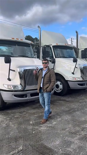 We’re breaking down EVERYTHING you need to know about our jam-packed End of Year Auctions — and trust us, you don’t want to miss this! 😎 🚨 Day 1 – Dec 10th @ 1PM ET: Live Virtual County & Municipality Auction 🚨 Day 2 – Dec 11th: 10AM ET: Heavy Truck & Equipment Auction (LIVE VIRTUAL) • 3PM ET: Budget Box Truck & Transit Van Auction Let’s finish the year strong! 💪 tacauction.com #tacauction #onlineauction #endofyearauction #countymunicipality #registertobid #heavyequipment #heavytrucks #boxtr