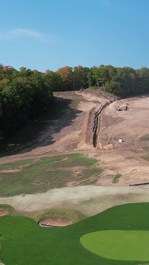 ❄️ Our Snowmaking team installed over 11,000 ft of pipe around the new beginner slope for the Camelot 6 project. By using PNP (People Need Pipe) ductile, a state-of-the-art technology in snowmaking, we can say this pipe will last for 80-90 years! The crews buried the pipe 4 ft underground or more, below the frostline, to ensure our snow guns can keep pumping powder out even when the temps drop below freezing. | The Highlands