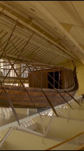 The hidden discovery next to the pyramid of Cheops