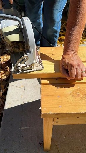 HOW TO MAKE STRAIGHT CUTS WITH SKIL SAW