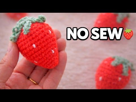 No-Sew Crochet Strawberry 🍓 (Beginner Friendly Tutorial) #crochettutorial #etmstudio #howto