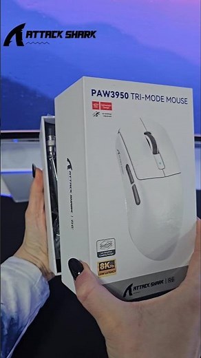 🤍 Just unboxed the ATTACK SHARK R6 — an ultra-light 38g wireless gaming mouse with a 42000 DPI