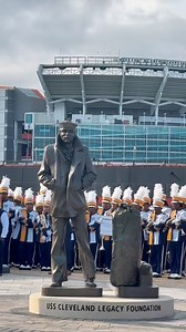 Anchors aweigh, Cleveland! The 18th Lone Sailor statue is here at Voinovich Park and will welcome the future USS Cleveland (LCS 31), a brand new ship named after our city, as she sails into Lake Erie in September 2025. The Lone Sailor was designed by a WWII Navy vet and this monument honors everyone who has served, is serving, or will serve in our Sea Services. It’s not just a statue—it’s Cleveland’s salute to what will be landing on our shore next September. Follow @ussclevelandlegacyfoundation