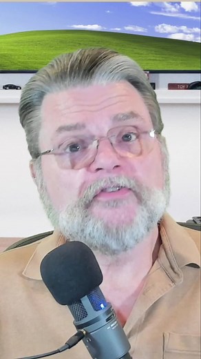 24 reactions | Outlook, Outlook, and Outlook. Which One to Choose? "Outlook.com, a website that you can use to access your Microsoft account emails. Outlook from Microsoft Office, a program that you can install on your PC to access any email account. And apparently the new Windows Outlook, which is another email program that you could install on your PC to access any email account." https://askleo.com article 1832 | Ask Leo! | Facebook