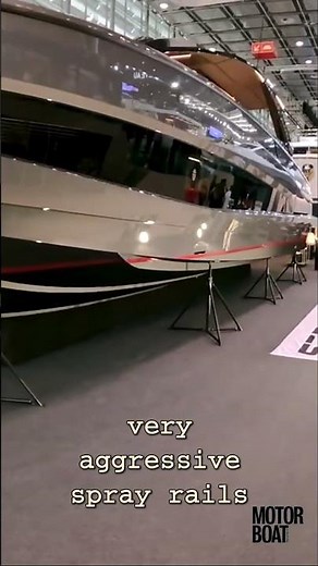 Do you like the Astondoa 577's styling? #luxuryyachtlife #luxuryboating #boating #boatlifestyle